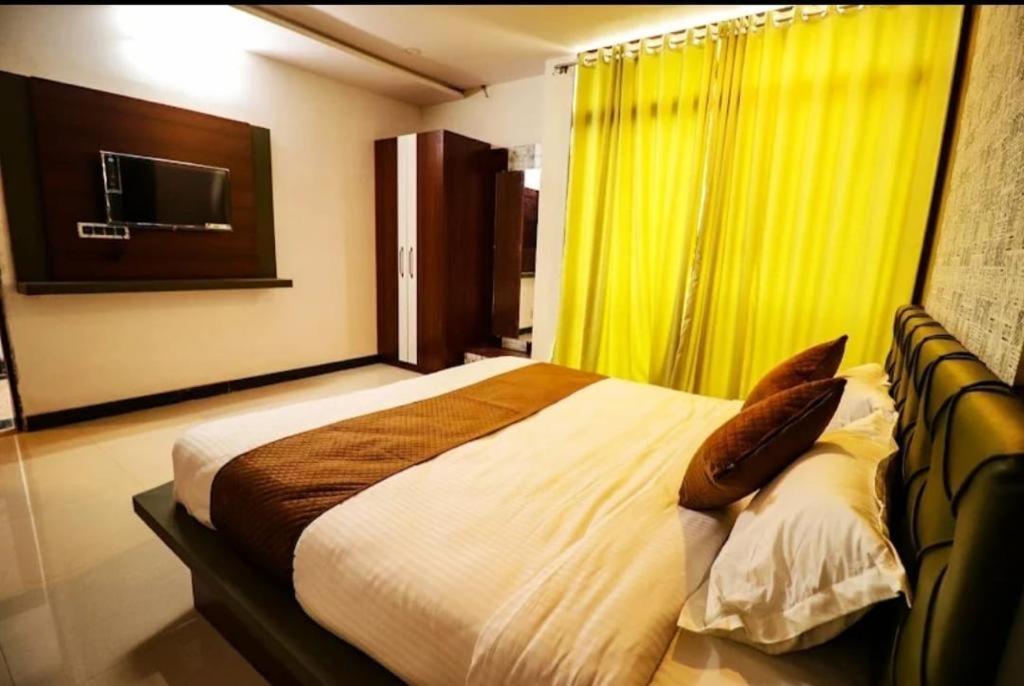 Hotel Laakhan By Ghumo Udaipur Exteriör bild