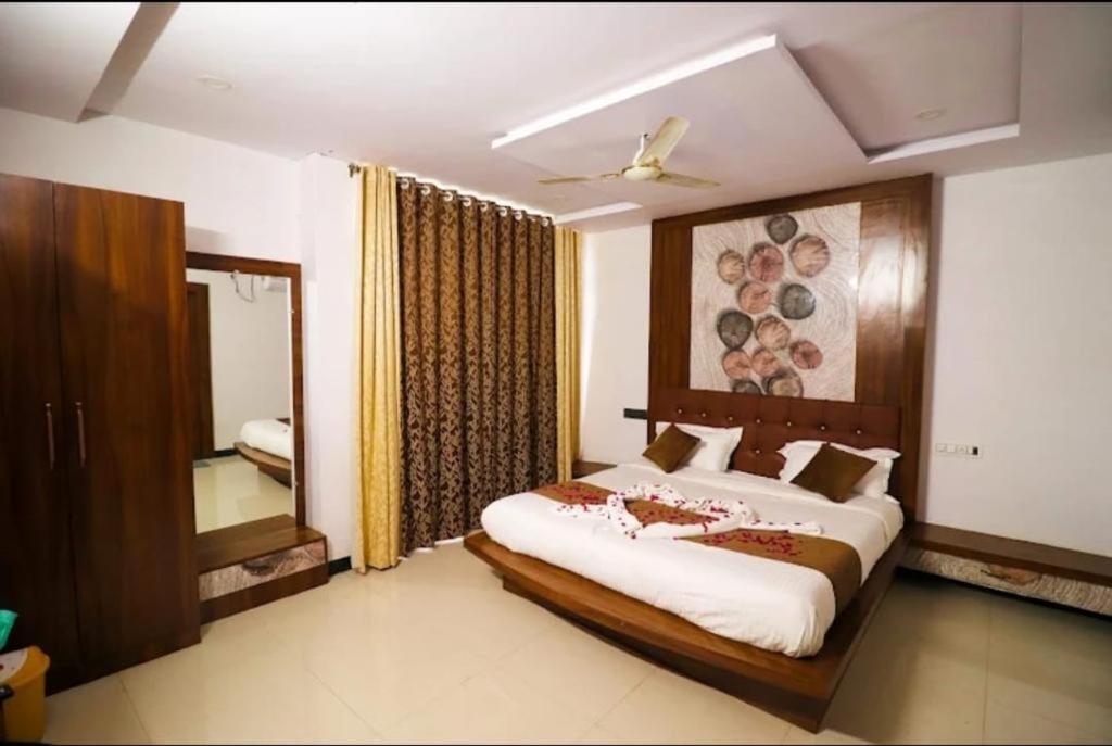 Hotel Laakhan By Ghumo Udaipur Exteriör bild